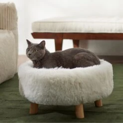 Frisco 20 Frisco Eyelash Fur Round Elevated Cat Bed